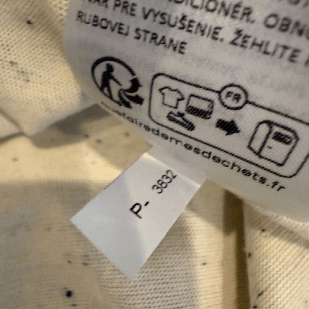 Marimekko Veisto Unikko Placement Kioski T-shirt Cream Color Oversized Unisex XS - Picture 9 of 12